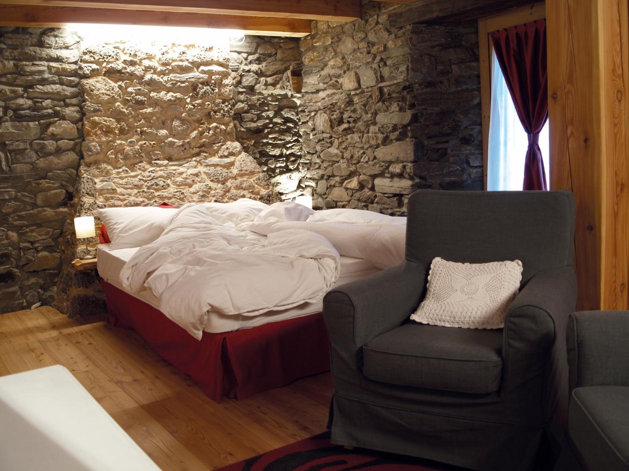 Bed and Breakfast Nuit A Pleiney Saint-Rhemy-En-Bosses Exterior foto