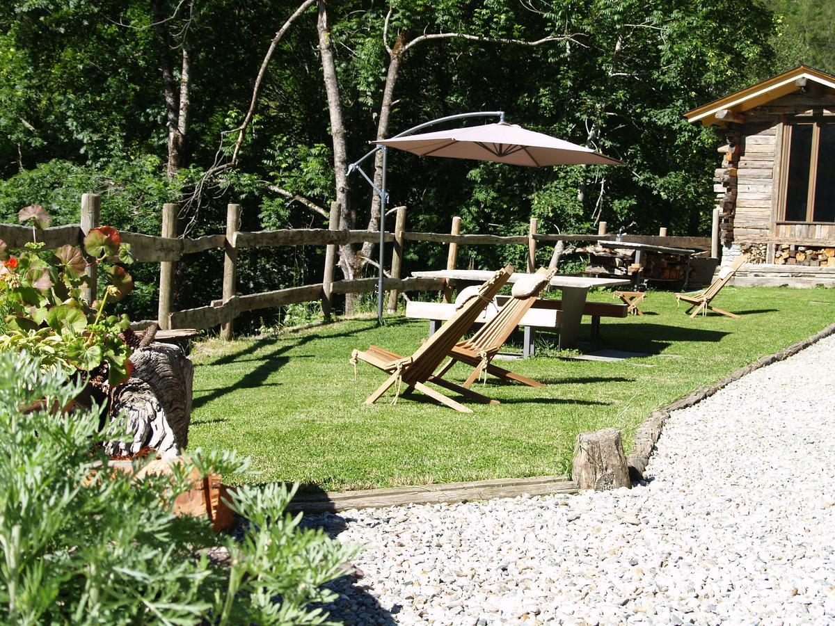 Bed and Breakfast Nuit A Pleiney Saint-Rhemy-En-Bosses Exterior foto