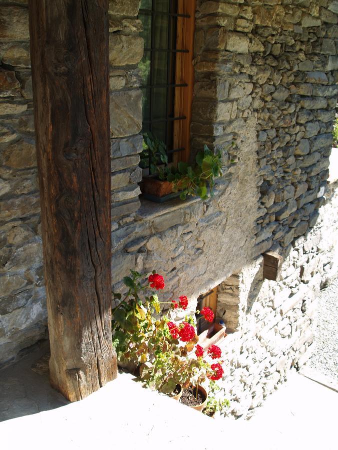 Bed and Breakfast Nuit A Pleiney Saint-Rhemy-En-Bosses Exterior foto